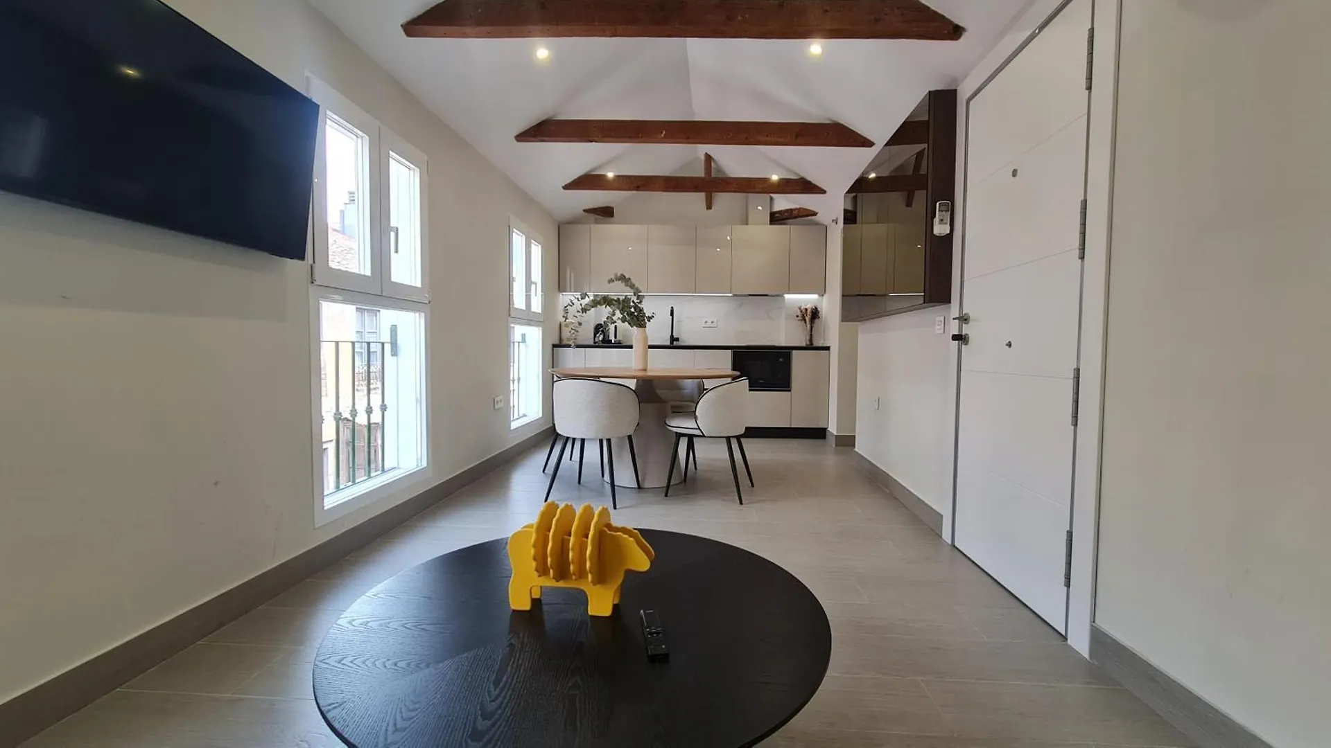 Navas Penthouse 301 By Florentia Homes Granada España